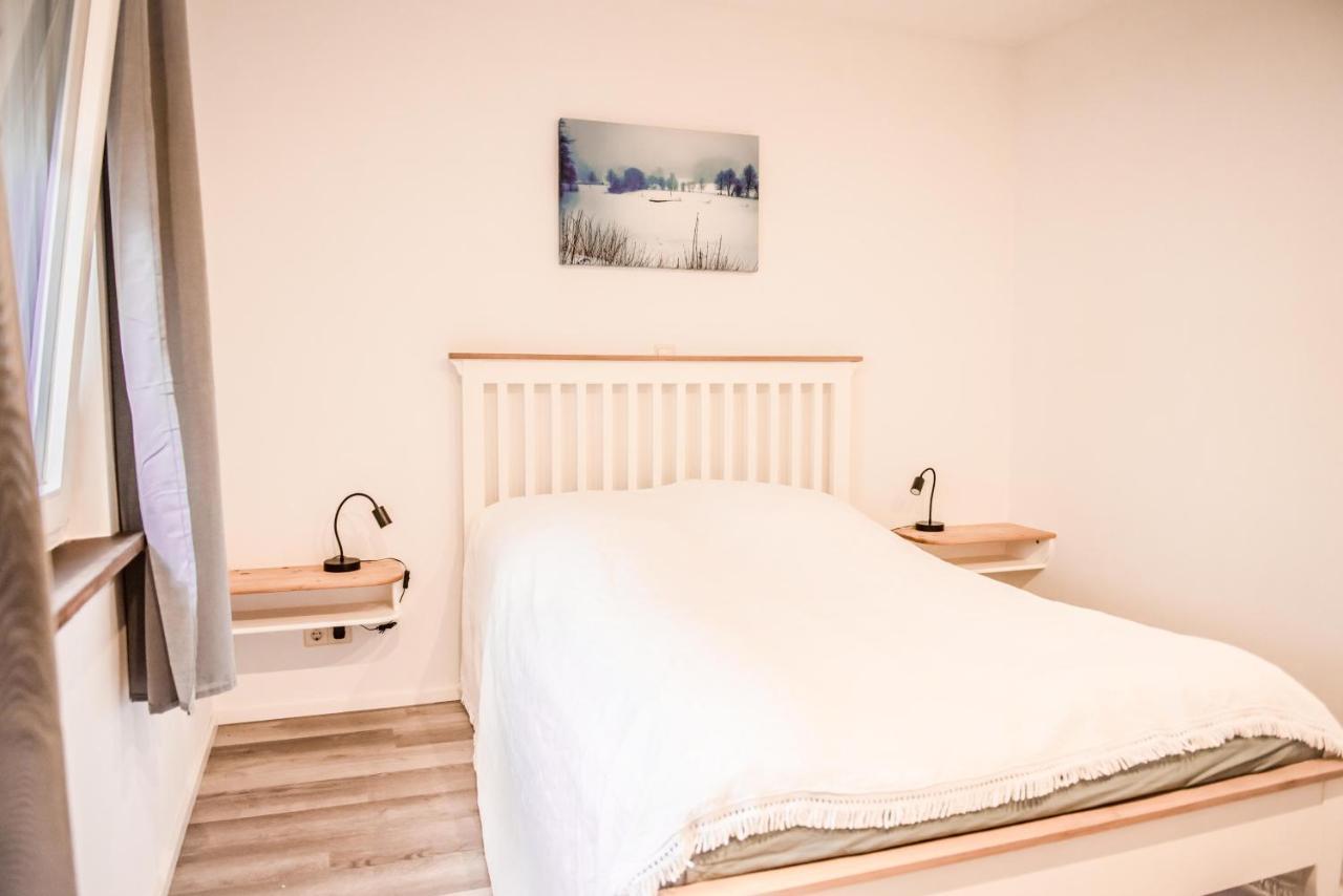 Ferienwohnung Bad Vilbel Esterno foto